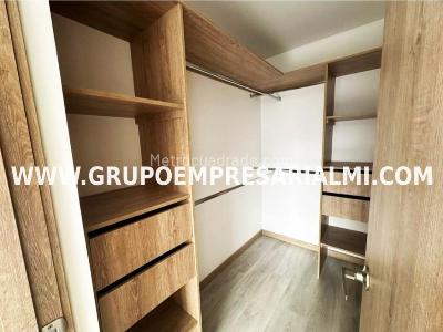 Apartamento de 2 alcobas en venta en San Jose, Sabaneta, 72 m² · foto 10 de 20