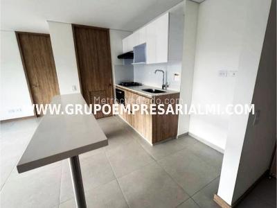 Apartamento de 2 alcobas en venta en San Jose, Sabaneta, 72 m² · foto 18 de 20