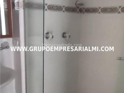 Apartamento de 2 alcobas en arriendo en Villa Carlota, Medellín, 74 m² · foto 14 de 20