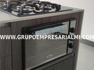 Apartaestudio en arriendo en El Poblado, Medellín, 52 m² · foto 5 de 20
