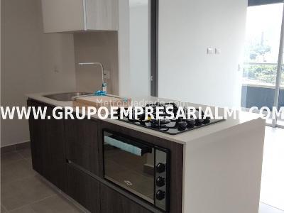Apartaestudio en arriendo en El Poblado, Medellín, 52 m² · foto 12 de 20
