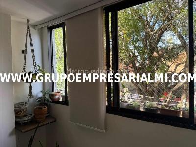 Apartamento de 3 alcobas en venta en Laureles, Medellín, 120 m² · foto 17 de 20