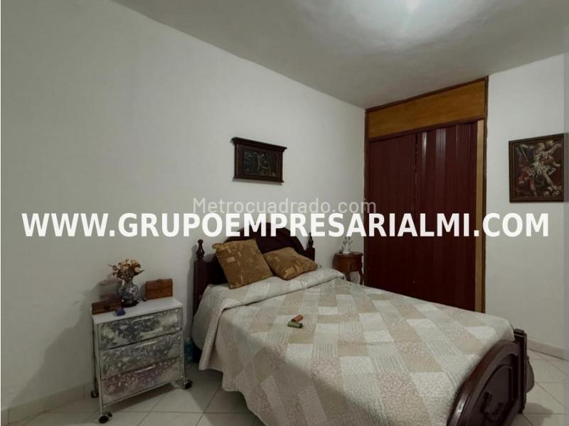 Apartamento Espectacular de 5 Alcobas en Belén Miravalle - 9