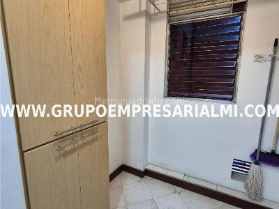 Apartamento de 3 alcobas en venta en Cumbres, Envigado, 83 m² · foto 19 de 20