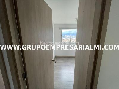 Apartamento de 3 alcobas en venta en Calasanz, Medellín, 77 m² · foto 12 de 20