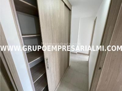 Apartamento de 3 alcobas en venta en Calasanz, Medellín, 77 m² · foto 14 de 20