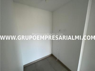 Apartamento de 3 alcobas en venta en Calasanz, Medellín, 77 m² · foto 15 de 20
