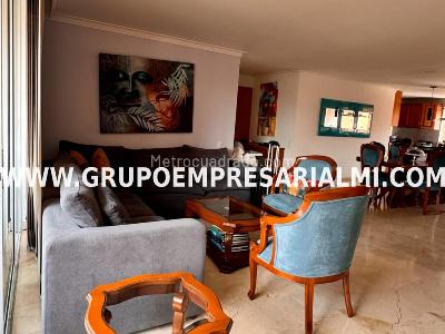 Apartamento de 3 alcobas en venta en Laureles, Medellín, 160 m² · foto 9 de 20