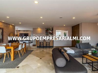 Apartamento de 3 alcobas en venta en Belen, Medellín, 359 m² · foto 12 de 20