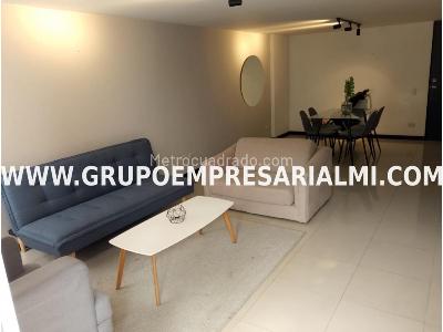 Apartamento de 3 alcobas en arriendo en Laureles, Medellín, 117 m² · foto 7 de 20