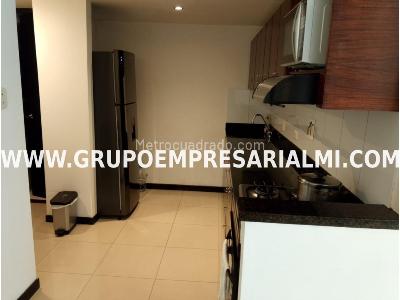 Apartamento de 3 alcobas en arriendo en Laureles, Medellín, 117 m² · foto 13 de 20