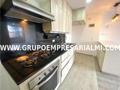Apartamento de 3 alcobas en venta en El Poblado, Medellín, 84 m² · foto 3 de 20