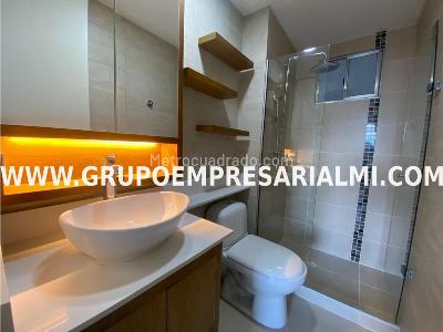 Apartamento de 3 alcobas en venta en El Poblado, Medellín, 84 m² · foto 18 de 20