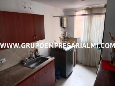 Apartamento de 3 alcobas en venta en El Dorado, Envigado, 68 m² · foto 6 de 20