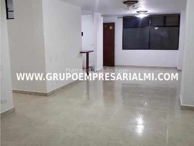 Apartamento en venta en Belen, Medellín · foto 2 de 18
