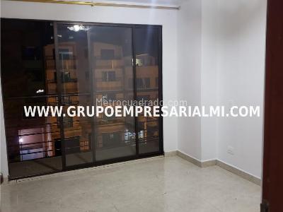 Apartamento en venta en Belen, Medellín · foto 4 de 18