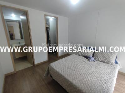Apartamento de 3 alcobas en venta en Cañaveralejo, Sabaneta, 74 m² · foto 12 de 20