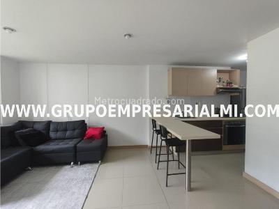 Apartamento de 3 alcobas en venta en Cañaveralejo, Sabaneta, 74 m² · foto 2 de 20