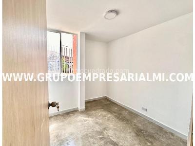 Apartamento de 3 alcobas en venta en Maria Auxiliadora, Sabaneta, 51 m² · foto 7 de 20