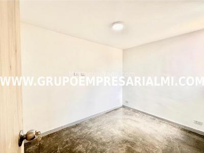Apartamento de 3 alcobas en venta en Maria Auxiliadora, Sabaneta, 51 m² · foto 8 de 20