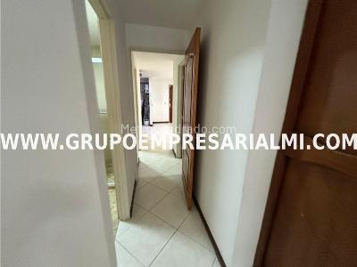 Apartamento de 2 alcobas en arriendo en La America, Medellín, 60 m² · foto 7 de 20