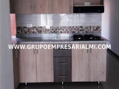 Apartamento en venta en Laureles, Medellín · foto 14 de 20