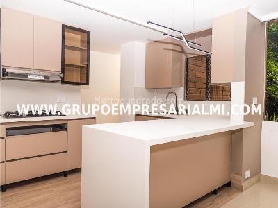 Apartamento en venta en El Poblado, Medellín · foto 3 de 20