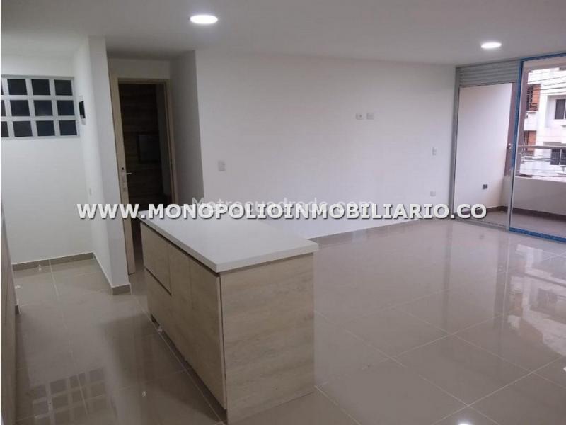 Apartamento Amplio de 3 Alcobas en Laureles (Los Almendros) - 3