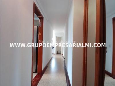Apartamento en venta en El Poblado, Medellín · foto 10 de 20