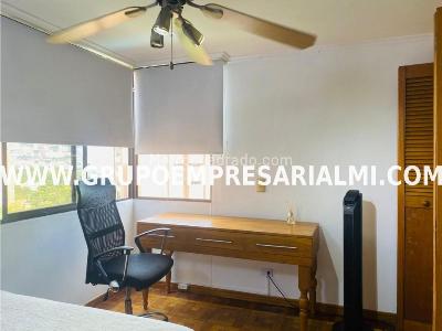 Apartamento en venta en El Poblado, Medellín · foto 12 de 20