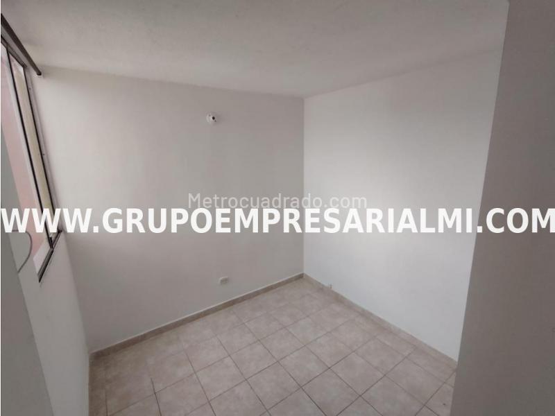 Apartamento de 2 Alcobas en Piso 18 con Gimnasio en Buenos Aires - 7