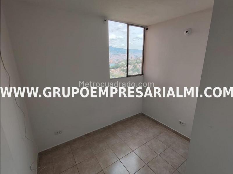 Apartamento de 2 Alcobas en Piso 18 con Gimnasio en Buenos Aires - 9