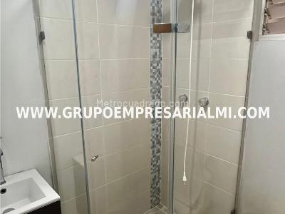 Apartaestudio en venta en Laureles, Medellín, 32 m² · foto 17 de 20