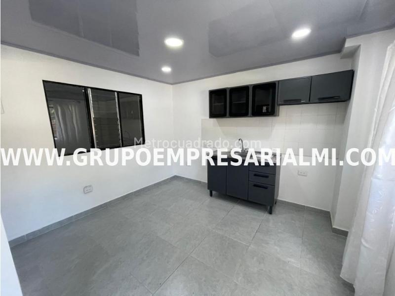 Apartamento de 2 Alcobas en Arriendo en Buenos Aires (Piso 2) - 2