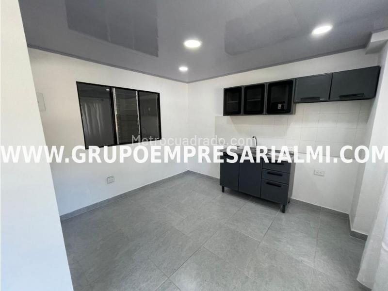 Apartamento de 2 Alcobas en Arriendo en Buenos Aires (Piso 2) - 4