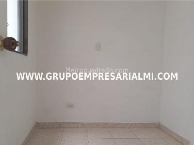 Casa de 4 alcobas en venta en Castilla, Medellín, 416 m² · foto 16 de 20