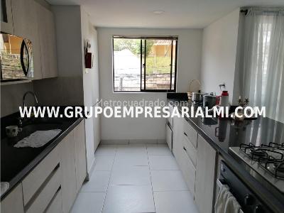 Apartamento en venta en San Cristobal, Medellín · foto 2 de 20