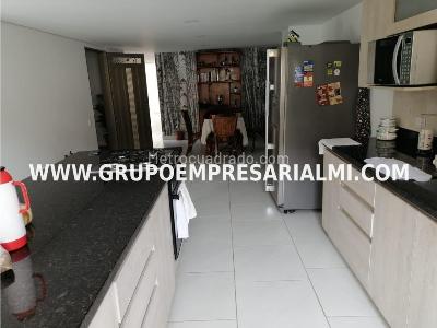 Apartamento en venta en San Cristobal, Medellín · foto 3 de 20