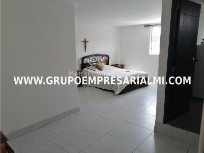 Apartamento en venta en San Cristobal, Medellín · foto 19 de 20