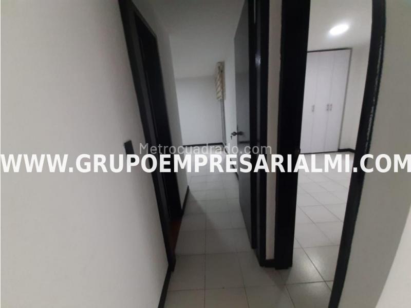 Beautiful 3BR Apartment in Loma del Indio - 8