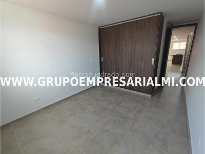 Apartamento de 3 alcobas en venta en Simon Bolivar, Medellín, 203 m² · foto 9 de 20
