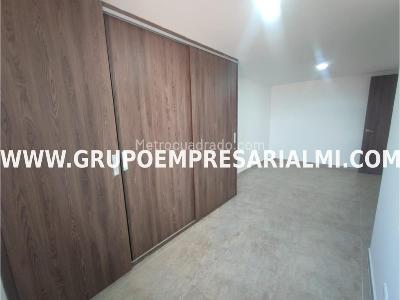 Apartamento de 3 alcobas en venta en Simon Bolivar, Medellín, 203 m² · foto 10 de 20