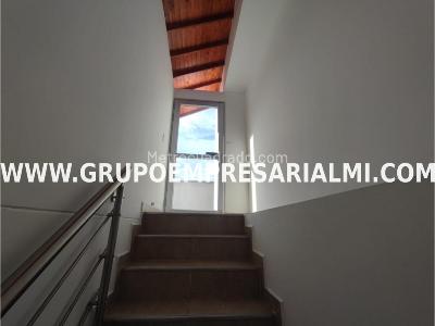 Apartamento de 3 alcobas en venta en Simon Bolivar, Medellín, 203 m² · foto 18 de 20