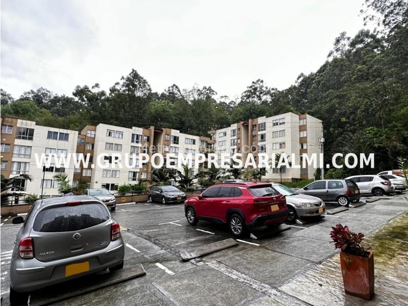 Apartamento Espectacular de 3 Alcobas en Loma del Indio, El Poblado - 8