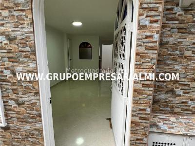 Casa de 3 alcobas en venta en Castilla, Medellín, 85 m² · foto 4 de 20