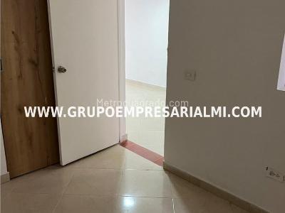 Casa de 3 alcobas en venta en Castilla, Medellín, 85 m² · foto 5 de 20