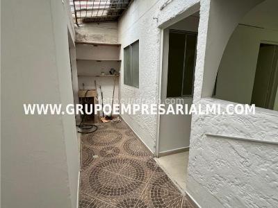 Casa de 3 alcobas en venta en Castilla, Medellín, 85 m² · foto 8 de 20