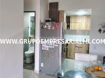 Apartamento en venta en La America, Medellín · foto 3 de 20