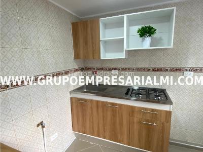 Apartamento en venta en San Antonio, Medellín · foto 2 de 20