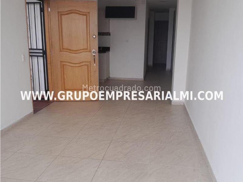 Spacious 2BR Apartment in Santa Monica